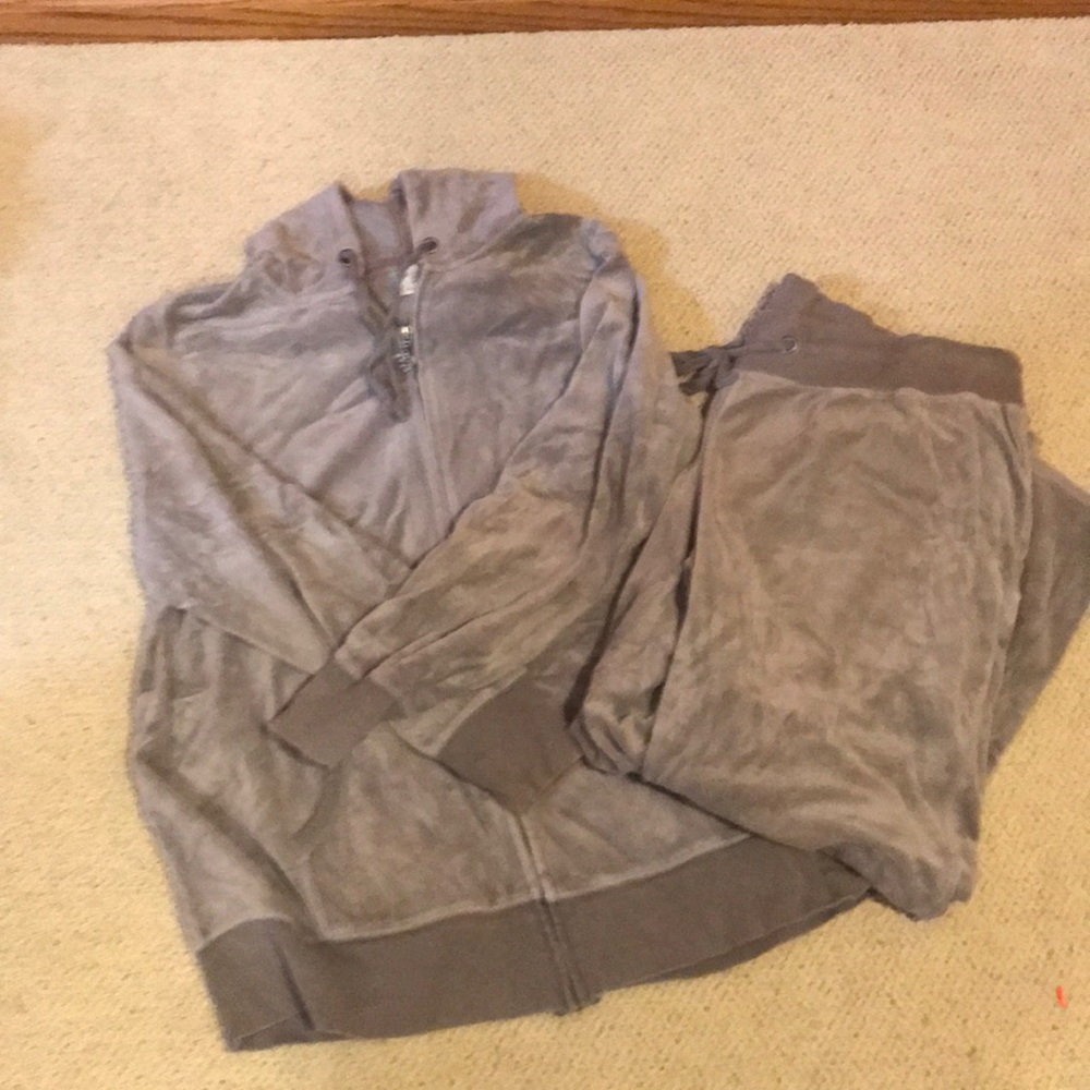 Grey maternity velour track suit